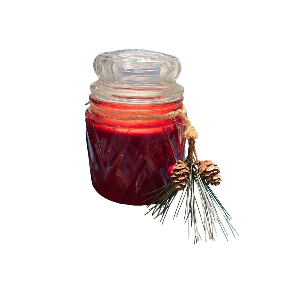 Yankee Candle Sonoma Lifestyles Winter Berry & Pine Candle Scented Seasonal